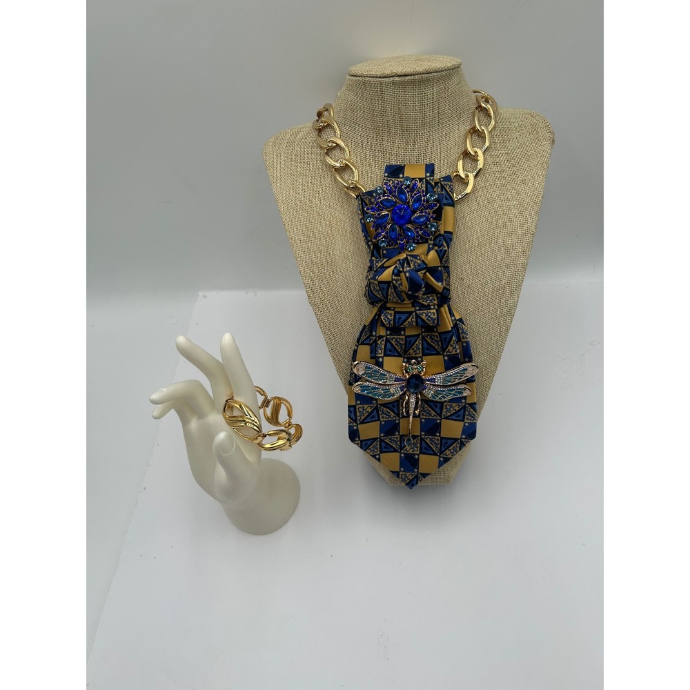Henry Grethel Repurposed Silk Tie Necklace Set Dragonfly Brooch Gold Tone Chain - Picture 7 of 9